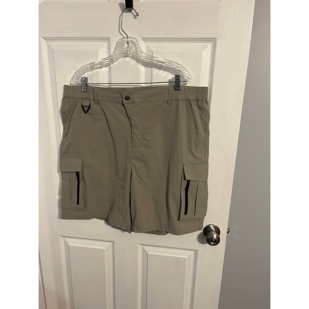 Nominate Cargo Shorts Size XL New With Tag
